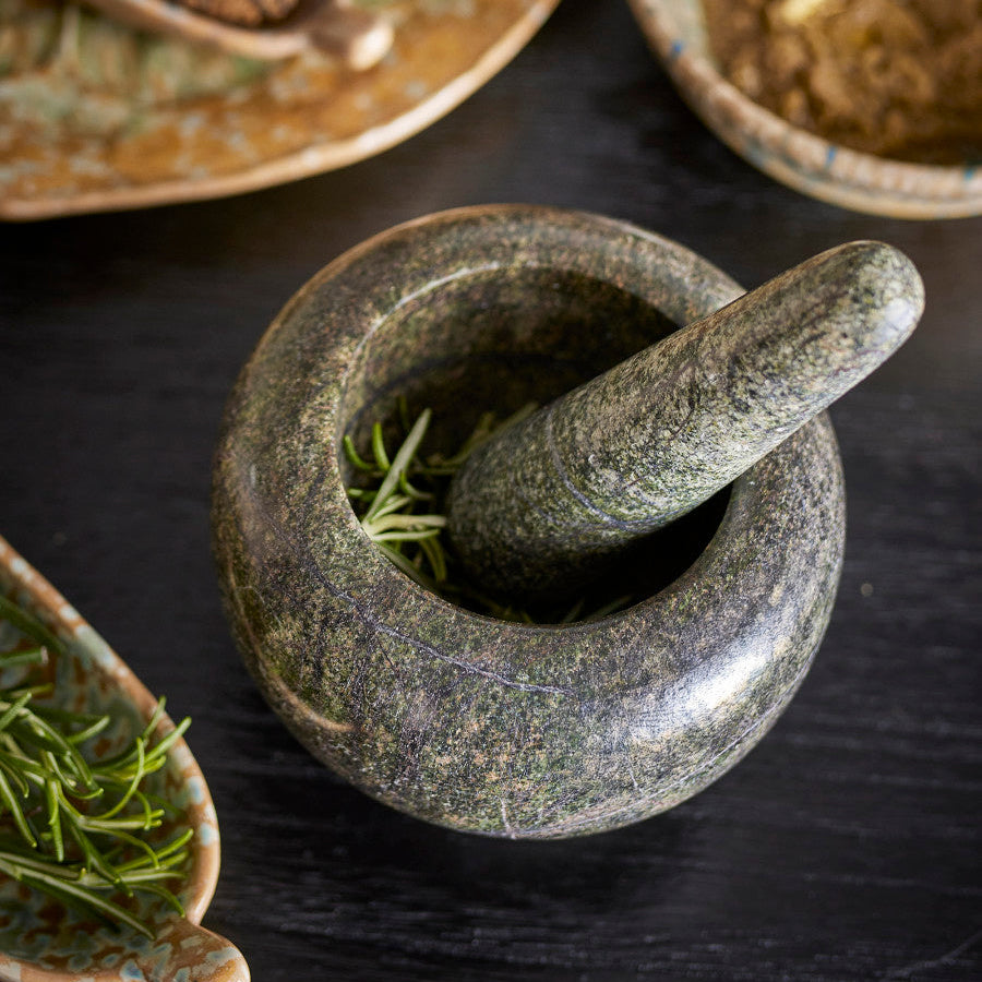 מכתש ועלי שיש Arazo