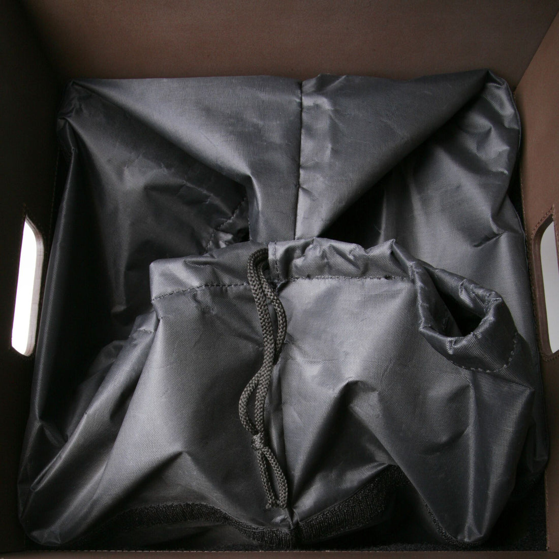 סל כביסה גדול גובה 72 ס"מ עור ממוחזר