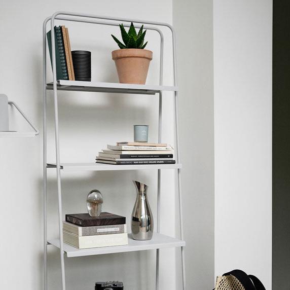 כוננית A Shelf Unit