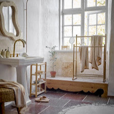 מעמד למגבות Saye - עץ במבוק טבעי